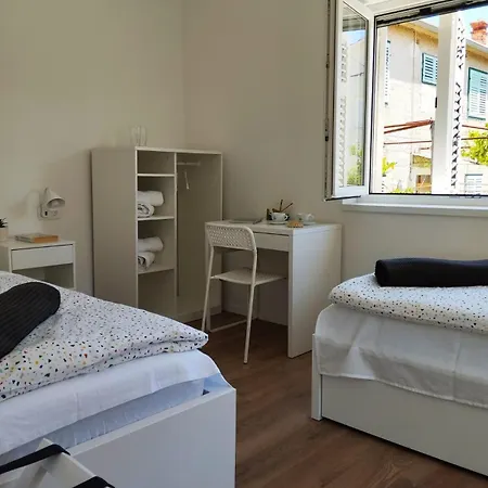 Sobe Tramontana Hotel *
