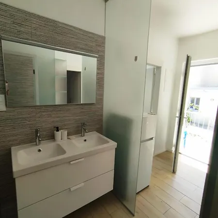 Sobe Tramontana Муртер