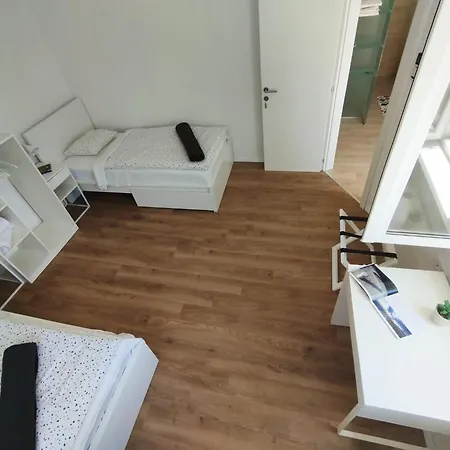 Гостевой дом Sobe Tramontana Муртер